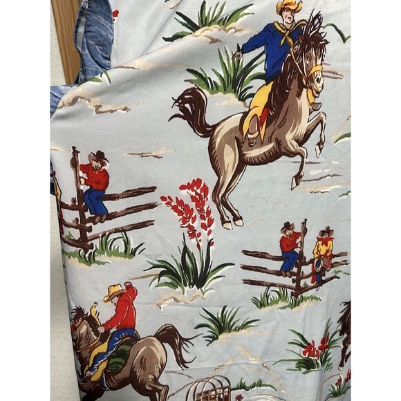 Womens Ruffle Blouse Size XL Retro Horse Cowboy Graphics nostalgic whimsical - Picture 7 of 7